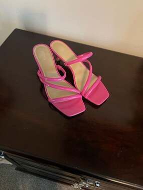Michael Kors Celia Kitten Heel Slide Sandals Pink